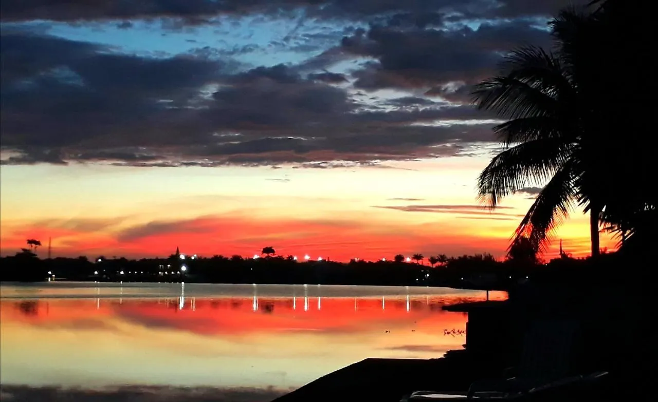 De Boa Na Lagoa Cabo Frio 0*,  Brazílie